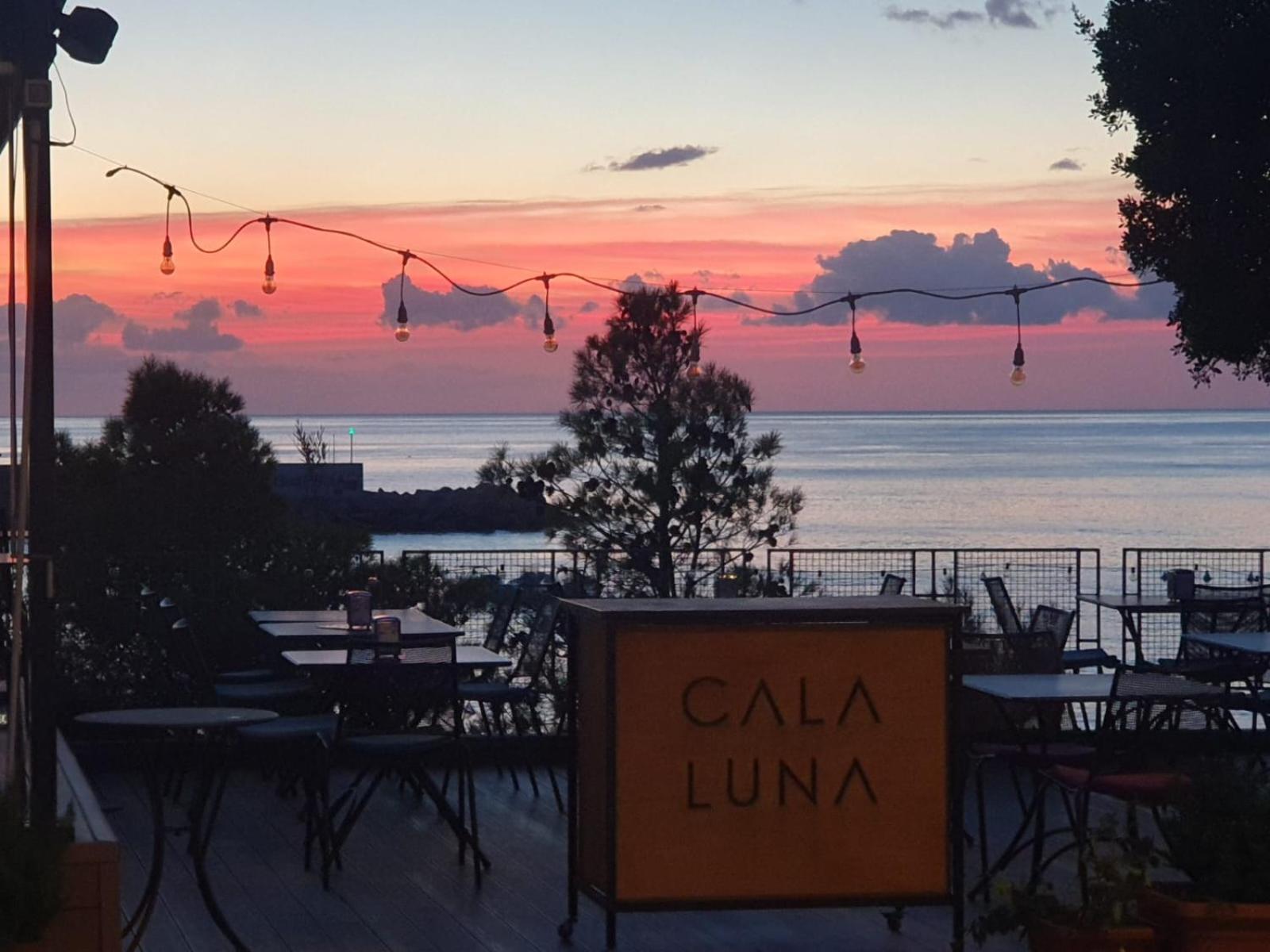 Hotel Cala Luna