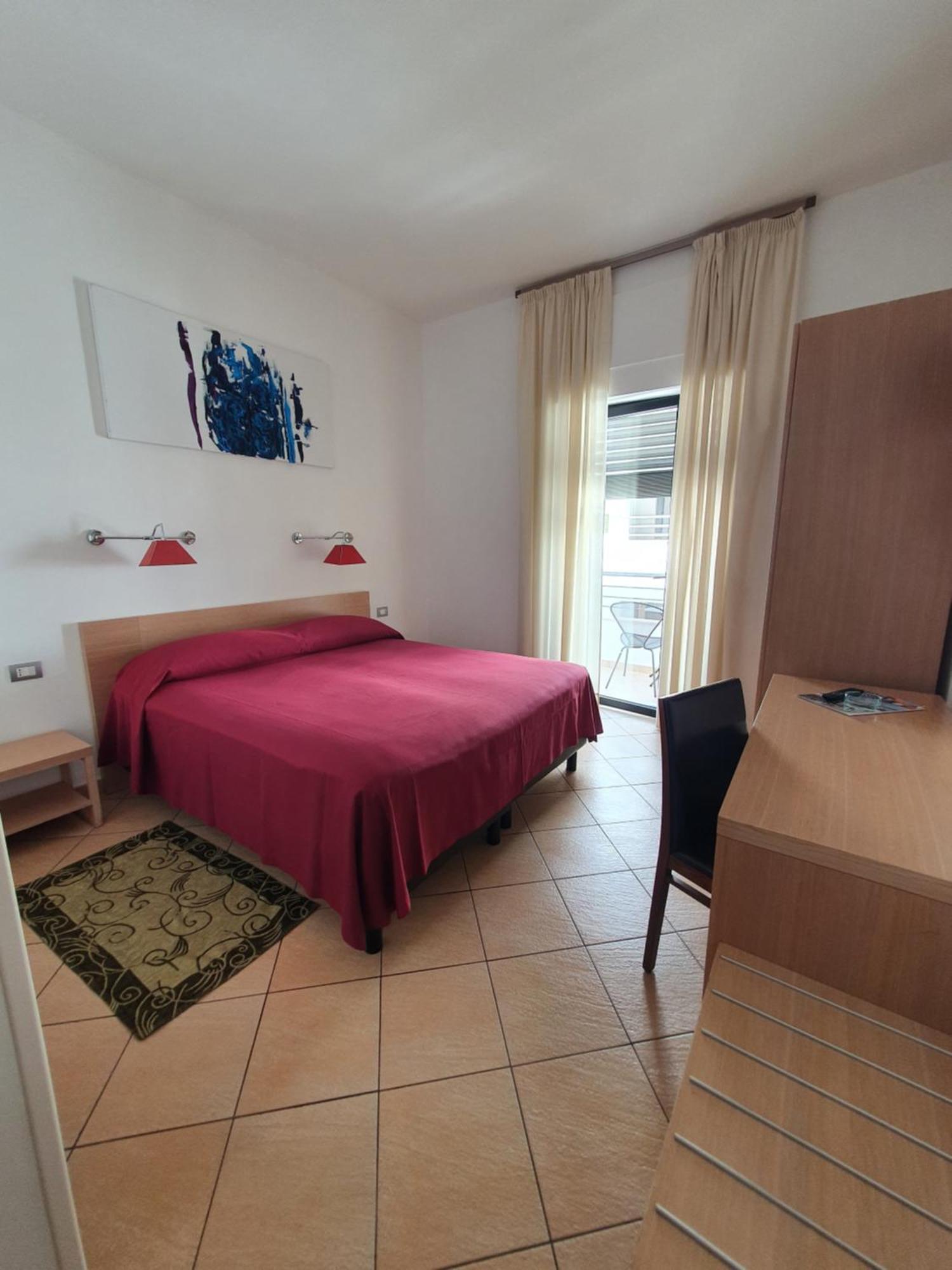 Cala Luna Hotel
