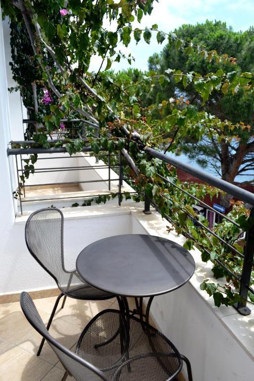 Cala Luna Hotel